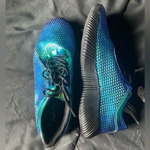 NEW Qupid Metallic Shoes